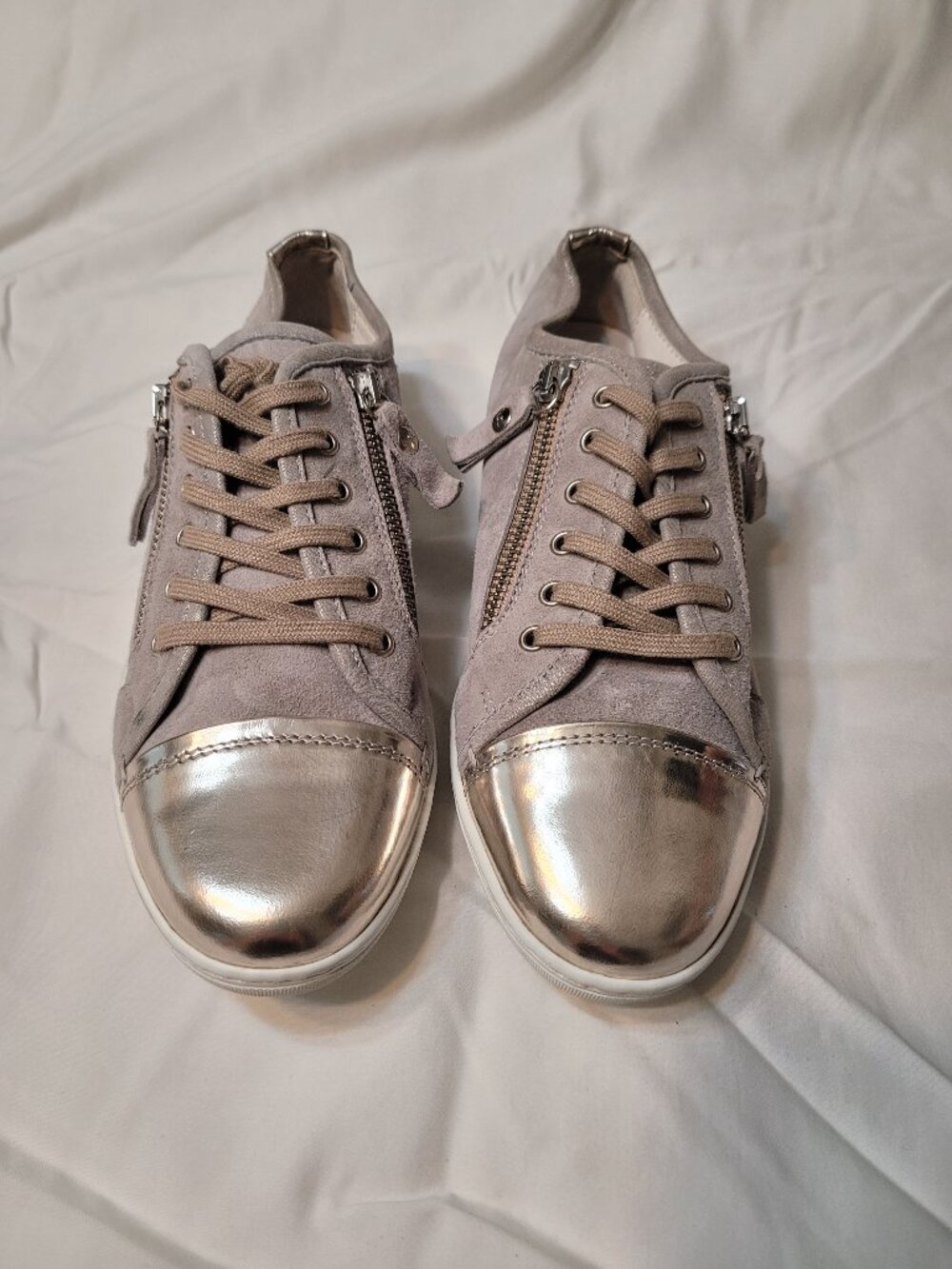 AGL, Silver Metallic Cap Toe Zip Gray Sneaker size 8/38 Made in Italy